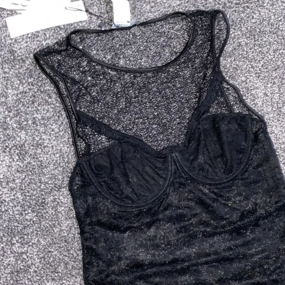 Zara Black Lace Bodysuit - Picture 9 of 10